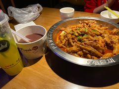 -胖哥俩肉蟹煲(爱琴海购物公园店)