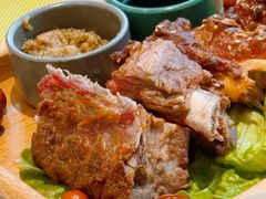 -艾尼巴億餐厅 Aini Bayi Restaurant(曲阳路店)