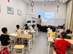 -童学馆·诗书礼乐少儿国学(光谷天地店)