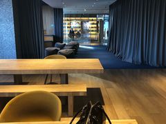 -蔚来中心(北京中关村店)
