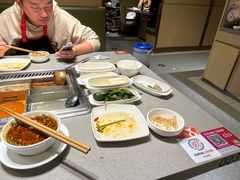 -海底捞火锅(曹安公路店)