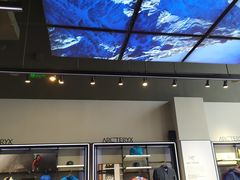 -ARC'TERYX始祖鸟(奕欧莱奥特莱斯店)