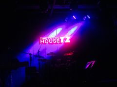 -TZ House音乐现场(茅台店)