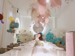 店内布置-春树下·树屋花房西餐厅(罍街AS1980店)