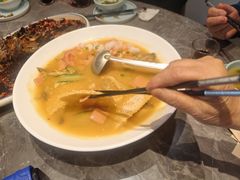 -有红鸡毛店·川菜(建设路店)