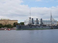 -阿芙乐尔号巡洋舰