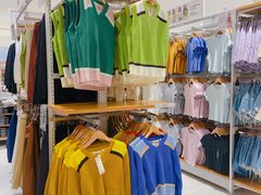 -优衣库(上海金桥国际商业广场店)