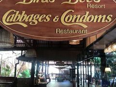-卷心菜和避孕套餐厅(Pattaya)