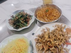 -九妹农家大铁锅东北菜(江湾店)