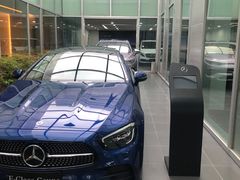 -杭州中升之星奔驰4S店(滨江店)