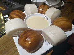 金银小馒头-巴奴毛肚火锅(广益哥伦布店)