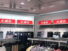 -H&M(天一广场店)