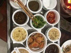 -朝伟清真铜瓢牛肉馆(三十年老·店)