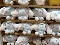 -名创优品(山东青岛华润万象城店)