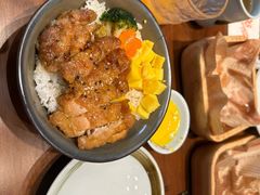 -8PINTS八品脱·日料·烧鸟·精酿小酒馆(莘庄店)