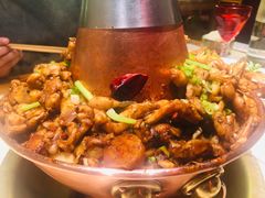 -老佛爷炭火蛙锅直营(清滨路总店)