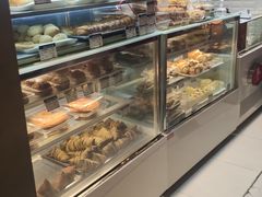 面包甜点陈列柜-白玉兰食品(甜云店)
