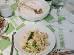 -渔语鱼酸菜鱼新川菜(来福士店)