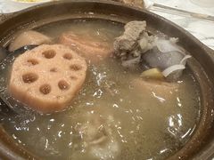 -江城燕子大排档(江汉路步行街店)