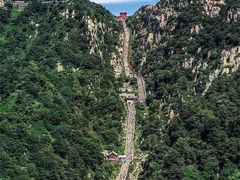 -泰山花样年华景区