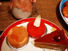 -咖啡苑自助餐厅·中国大饭店