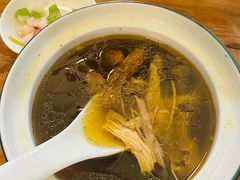 松茸鸡汤-玉滋補