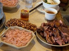 -九尺赵老四鲜鹅肠火锅