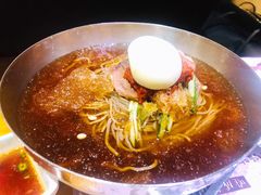 -唯成•韩国炭火烤肉 유성고기