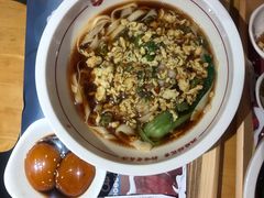 外婆菜炒蛋米粉-呷佬·长沙手工米粉(金沙江路店)