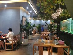 -阳光院坝小龙虾(红牌楼店)