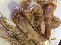 -荣誉国际酒店-云顶旋转餐厅