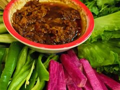 -九妹农家大铁锅东北菜(江湾店)
