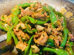-费大厨辣椒炒肉(高铁吾悦广场店)