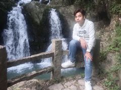 -百丈飞瀑
