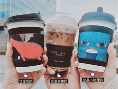 -瑞幸咖啡(凯德龙之梦莘庄店)