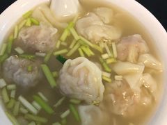 -伍湛记 · 广州老字号(龙津中路店)