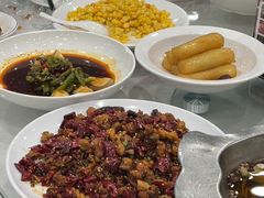 -鑫巴蜀小镇 · 水煮鱼专研店(玉桥店)