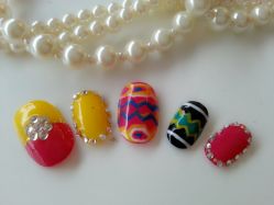 爱丽舍学员作品-图腾-艾妃罗高科美肤美甲美睫健康管理