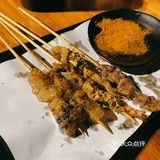 等足2小时换来一顿“哇塞”惊艳的烧烤