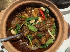 -八府香鸭·啫啫煲(华山路店)