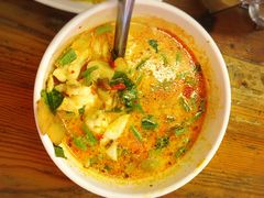 -J Daeng Seafood
