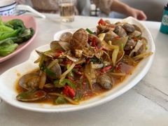 -覃记海鲜美食餐厅