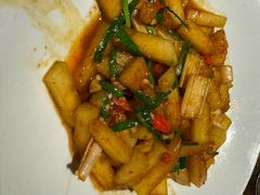 -吃饭皇帝大土家民族菜(正大广场店)