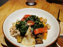 -POKEE VIA&Brunch·维娅(重庆来福士店)