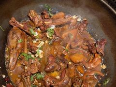 -咱屯子铁锅炖直营店(保利店)