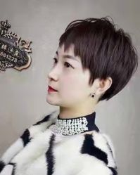 -蘑菇发型