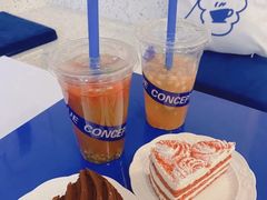 -Blue Concept Cafe&Farm·關於藍