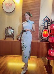 -懿沉香中式嫁衣礼服秀禾服龙凤褂马来褂旗袍总店