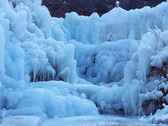 -大平台龙居瀑布旅游区