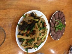 东北农家饺子村(昌平路店)-东北农家饺子村(昌平路店)